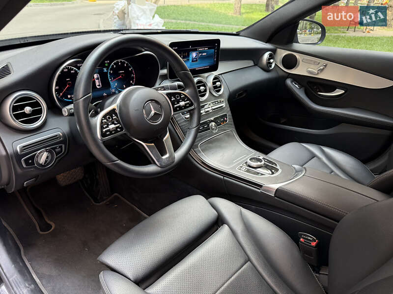 Седан Mercedes-Benz C-Class 2021 в Києві