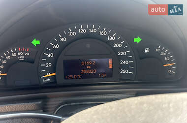 Седан Mercedes-Benz C-Class 2003 в 