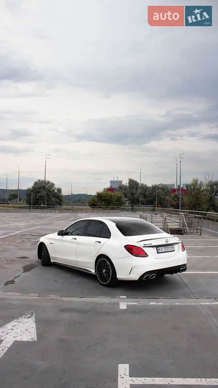 Седан Mercedes-Benz C-Class 2019 в Києві