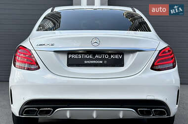 Седан Mercedes-Benz C-Class 2015 в 