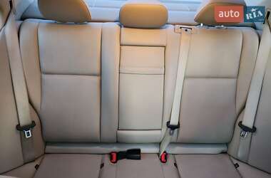 Седан Mercedes-Benz C-Class 2012 в 