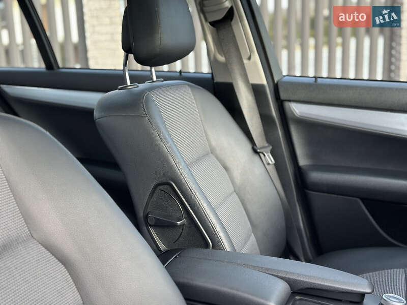 Седан Mercedes-Benz C-Class 2007 в Старокостянтинові