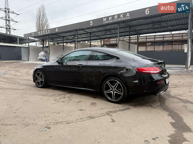 Купе Mercedes-Benz C-Class 2017 в Киеве фото 10 Купе Mercedes-Benz C-Class 2017 в Киеве