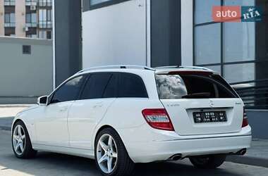Универсал Mercedes-Benz C-Class 2009 в 