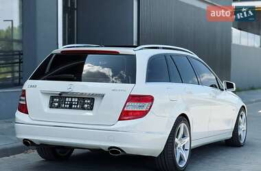 Универсал Mercedes-Benz C-Class 2009 в 