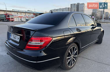 Седан Mercedes-Benz C-Class 2011 в 