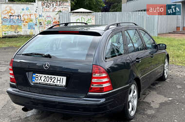 Универсал Mercedes-Benz C-Class 2004 в 