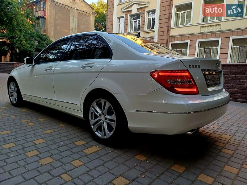 Седан Mercedes-Benz C-Class 2013 в Одесі