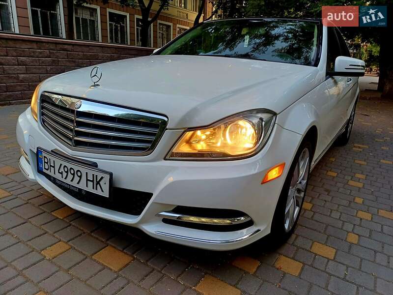 Седан Mercedes-Benz C-Class 2013 в Одесі