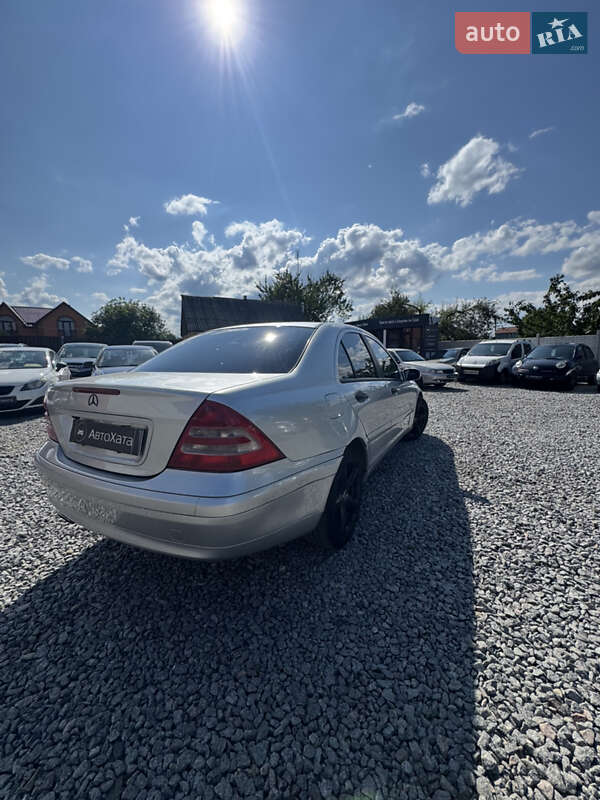 Седан Mercedes-Benz C-Class 2000 в Дергачах