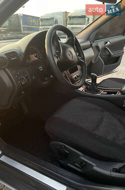 Седан Mercedes-Benz C-Class 2002 в 