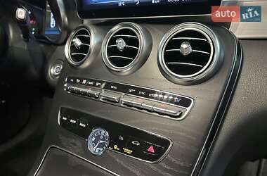 Седан Mercedes-Benz C-Class 2018 в 