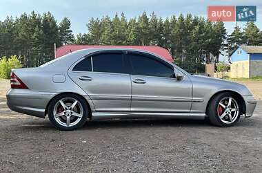 Седан Mercedes-Benz C-Class 2004 в 