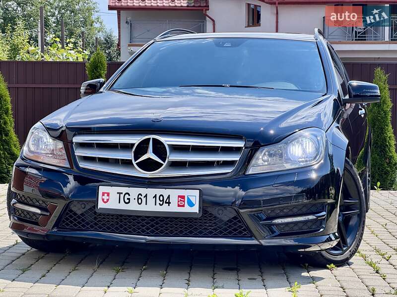 Універсал Mercedes-Benz C-Class 2012 в Стрию