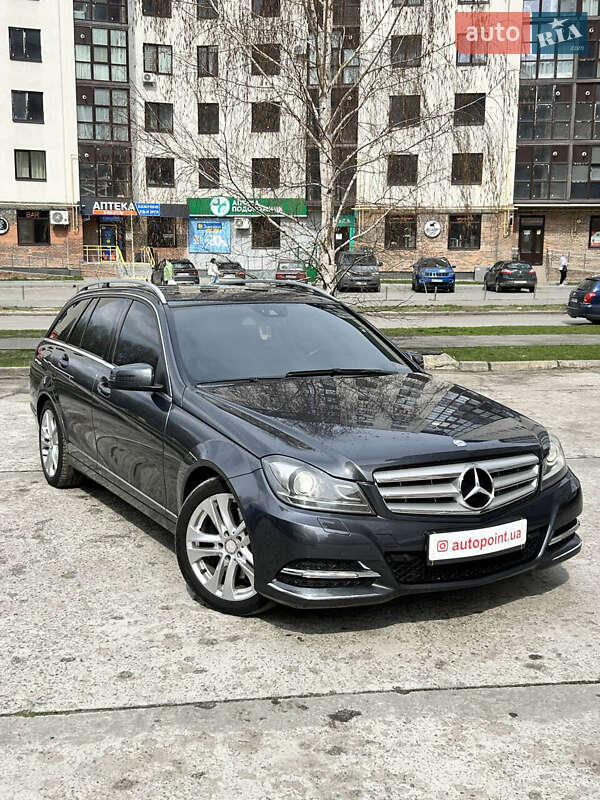 Mercedes-Benz C-Class 2012