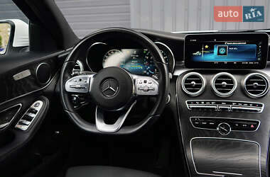 Седан Mercedes-Benz C-Class 2017 в 