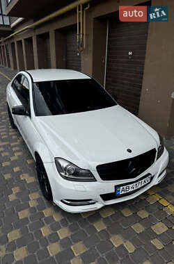 Седан Mercedes-Benz C-Class 2011 в 