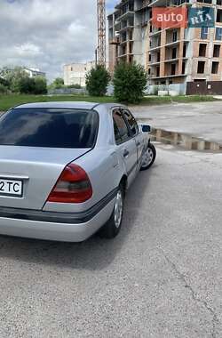 Седан Mercedes-Benz C-Class 1995 в 