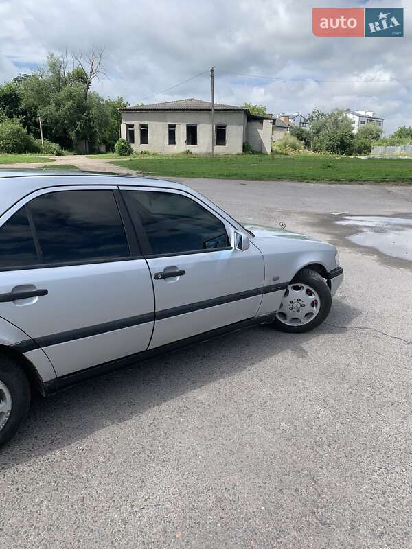 Седан Mercedes-Benz C-Class 1995 в Пустомытах