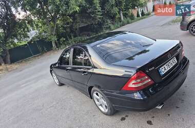 Седан Mercedes-Benz C-Class 2006 в 