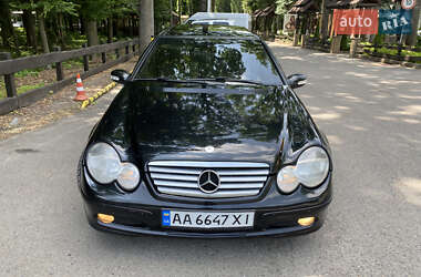 Купе Mercedes-Benz C-Class 2002 в 
