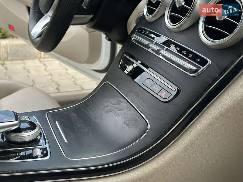 Купе Mercedes-Benz C-Class 2019 в Одесі