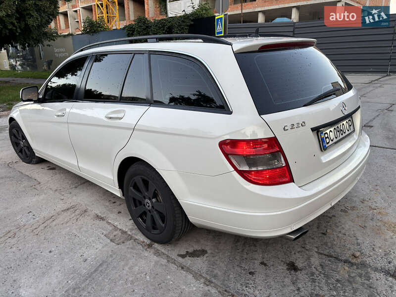 Универсал Mercedes-Benz C-Class 2008 в Львове