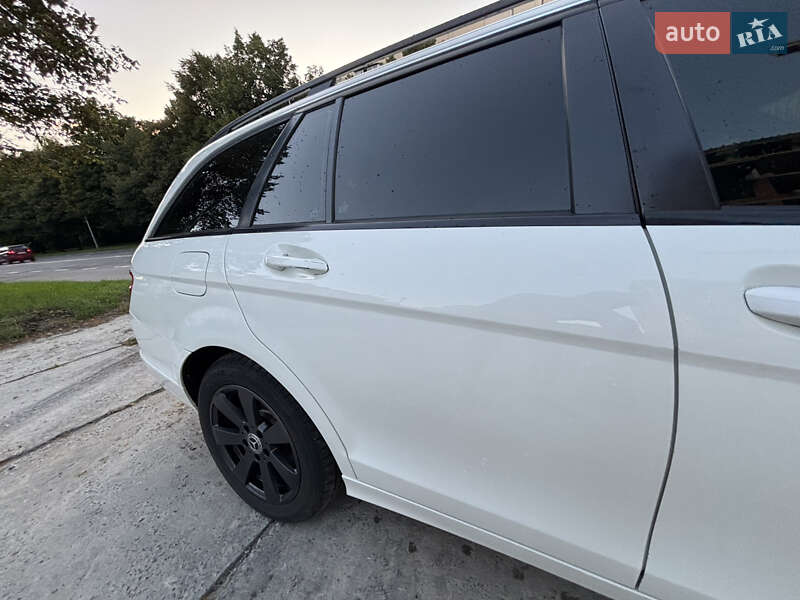 Универсал Mercedes-Benz C-Class 2008 в Львове