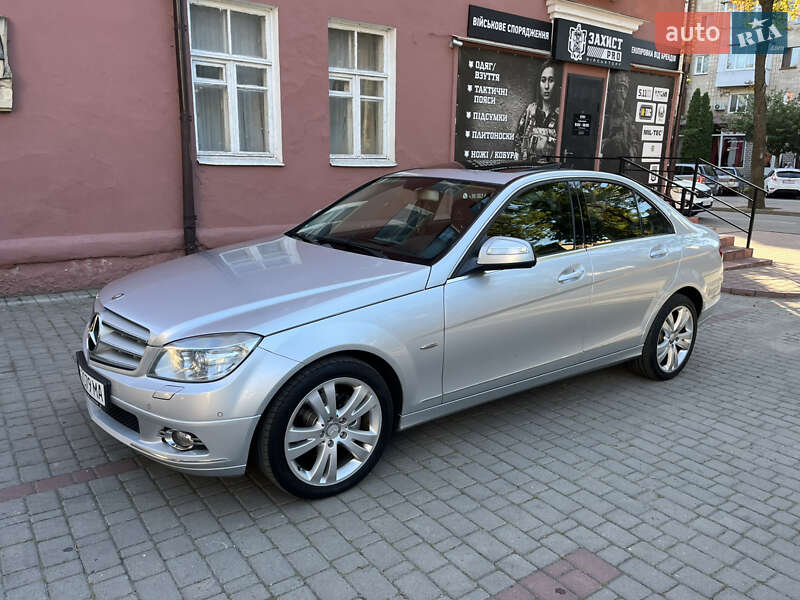 Седан Mercedes-Benz C-Class 2008 в Могилев-Подольске