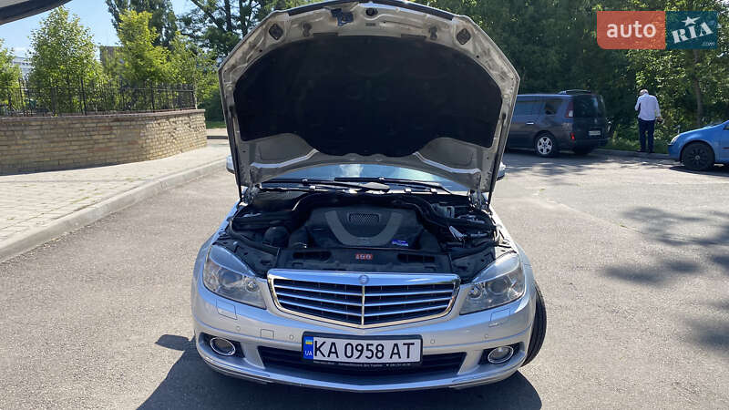 Седан Mercedes-Benz C-Class 2008 в Киеве