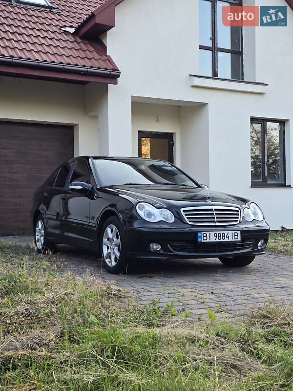Седан Mercedes-Benz C-Class 2007 в Гадячі