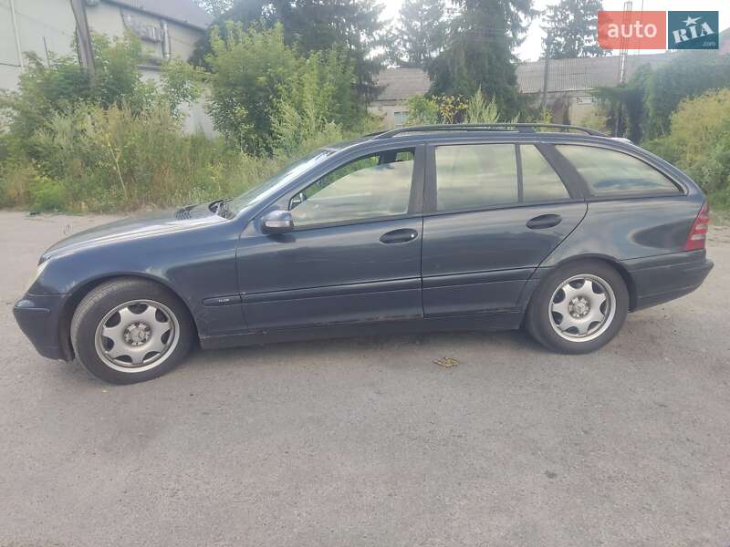 Універсал Mercedes-Benz C-Class 2002 в Узині