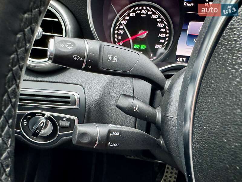 Седан Mercedes-Benz C-Class 2015 в Києві