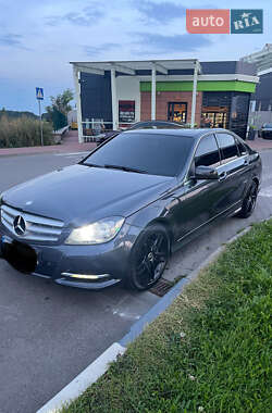 Седан Mercedes-Benz C-Class 2013 в 