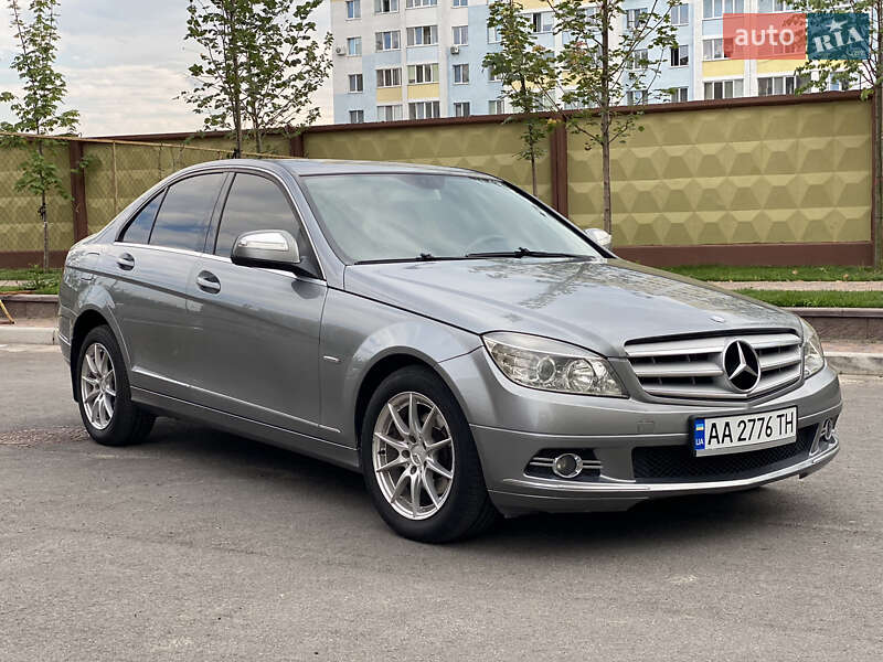 Седан Mercedes-Benz C-Class 2008 в Києві
