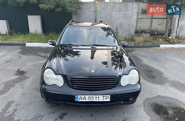 Универсал Mercedes-Benz C-Class 2001 в Киеве