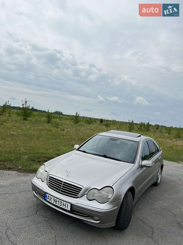 Mercedes-Benz C-Class 2002