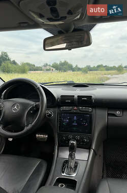 Седан Mercedes-Benz C-Class 2002 в 