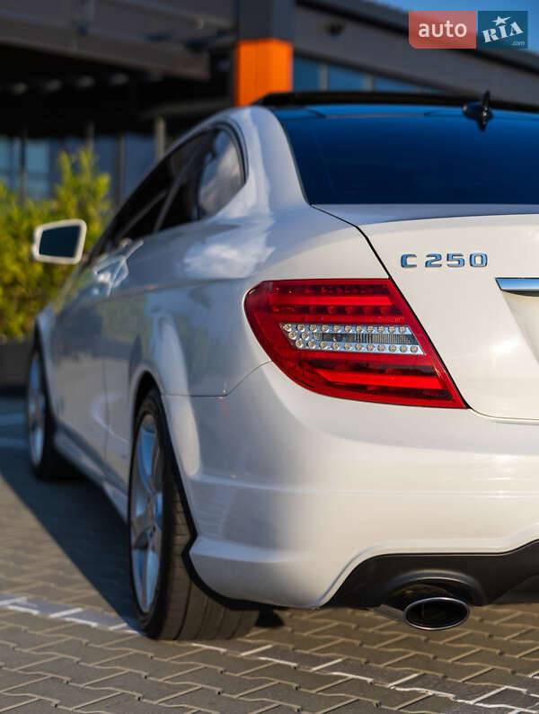 Купе Mercedes-Benz C-Class 2014 в Вінниці
