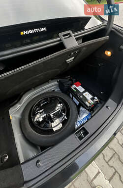 Седан Mercedes-Benz C-Class 2010 в 