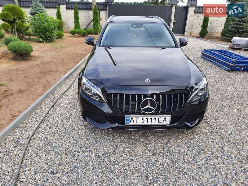 Універсал Mercedes-Benz C-Class 2017 в Івано-Франківську