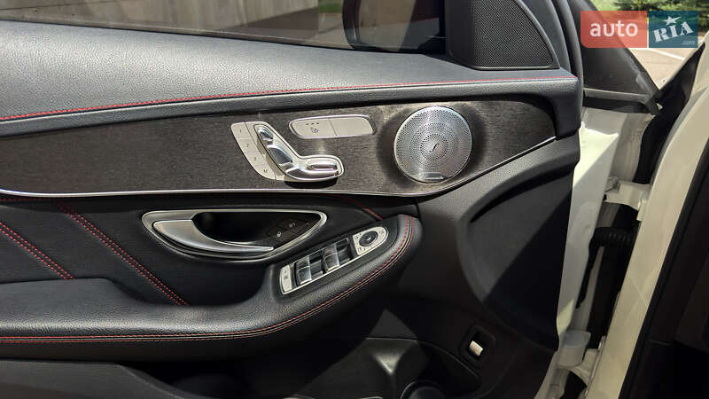 Седан Mercedes-Benz C-Class 2016 в Києві