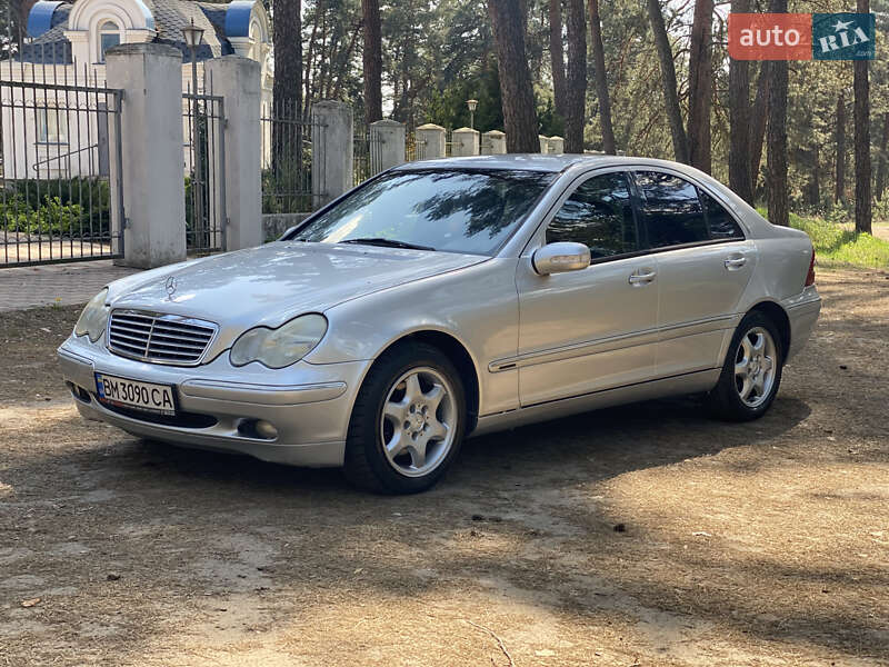 Mercedes-Benz C-Class 2002