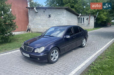Седан Mercedes-Benz C-Class 2000 в Чернівцях