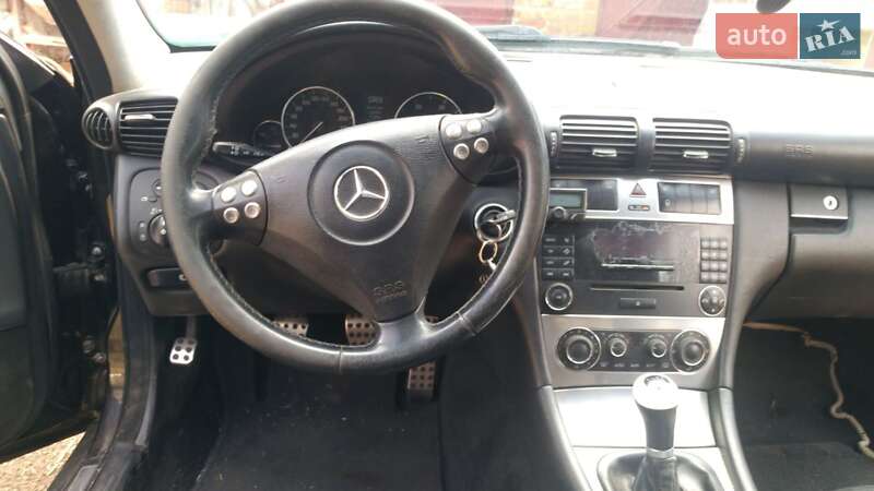 Универсал Mercedes-Benz C-Class 2004 в Первомайске