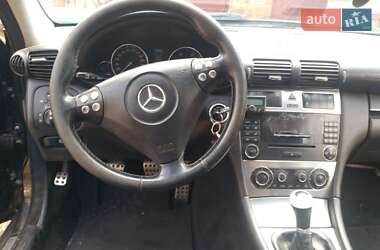 Универсал Mercedes-Benz C-Class 2004 в 