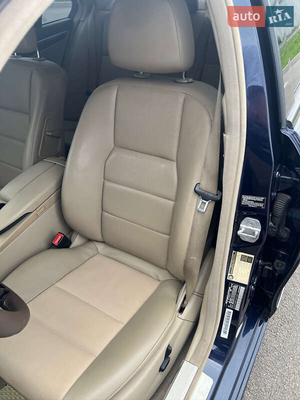Седан Mercedes-Benz C-Class 2011 в Києві