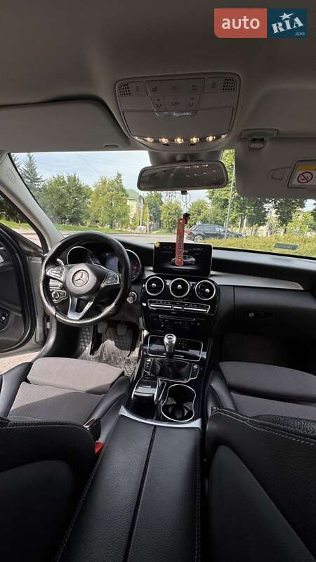 Седан Mercedes-Benz C-Class 2014 в Львове