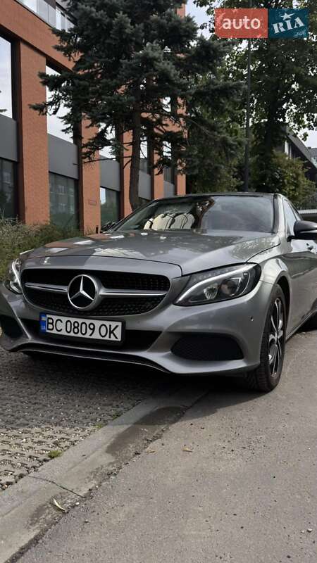 Седан Mercedes-Benz C-Class 2014 в Львове