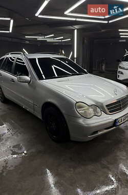 Универсал Mercedes-Benz C-Class 2003 в 